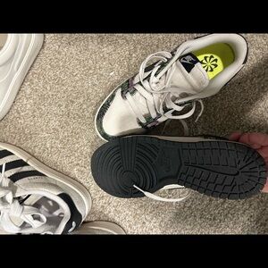 Nike Dunks men’s 7.5 womens 9.